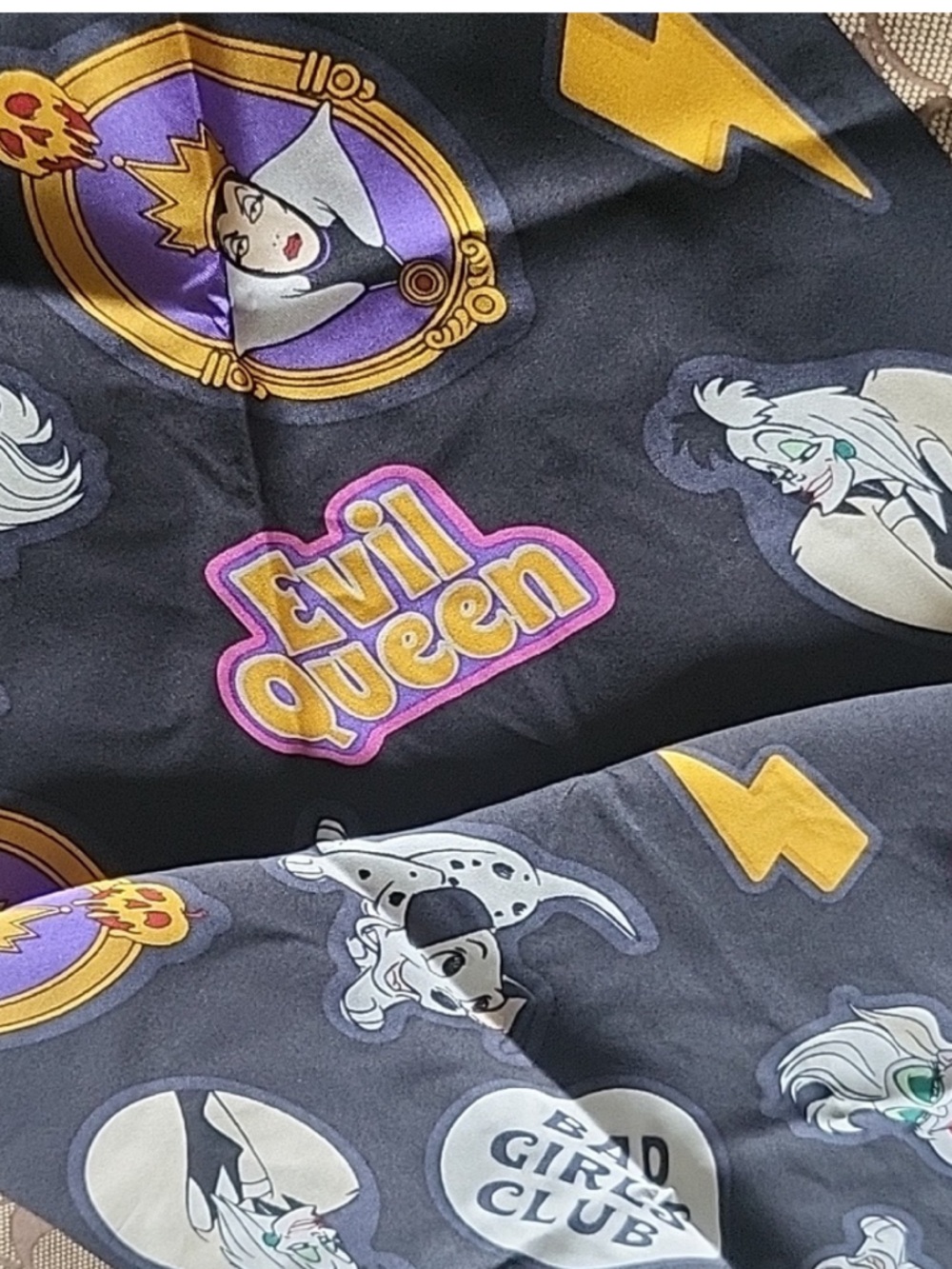 COACH X Disney Coach Signature Villains Print Silk Diamond Scarf, BNWT Unworn - Picture 4 of 5